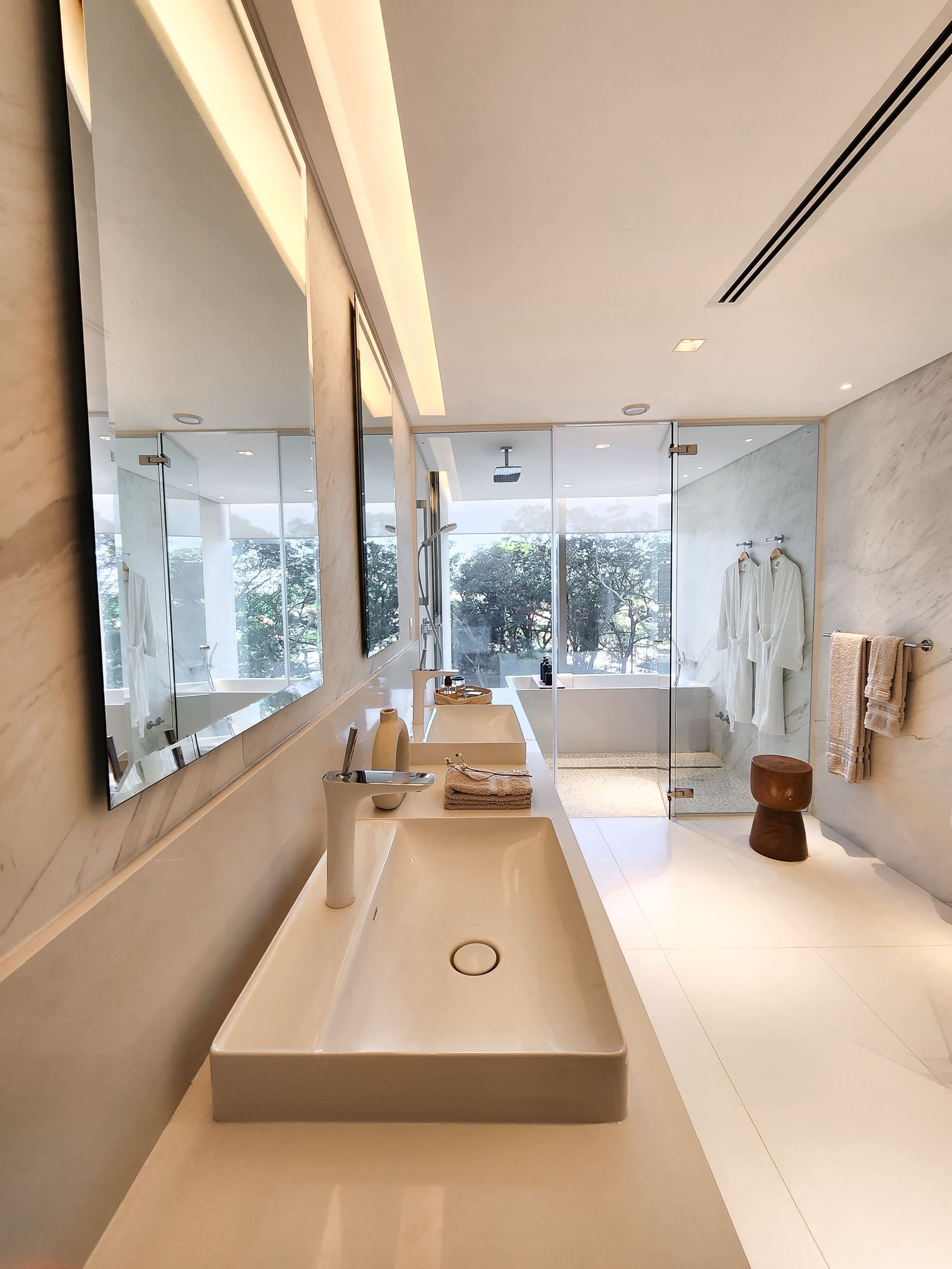 Baño de lujo en Jade Park